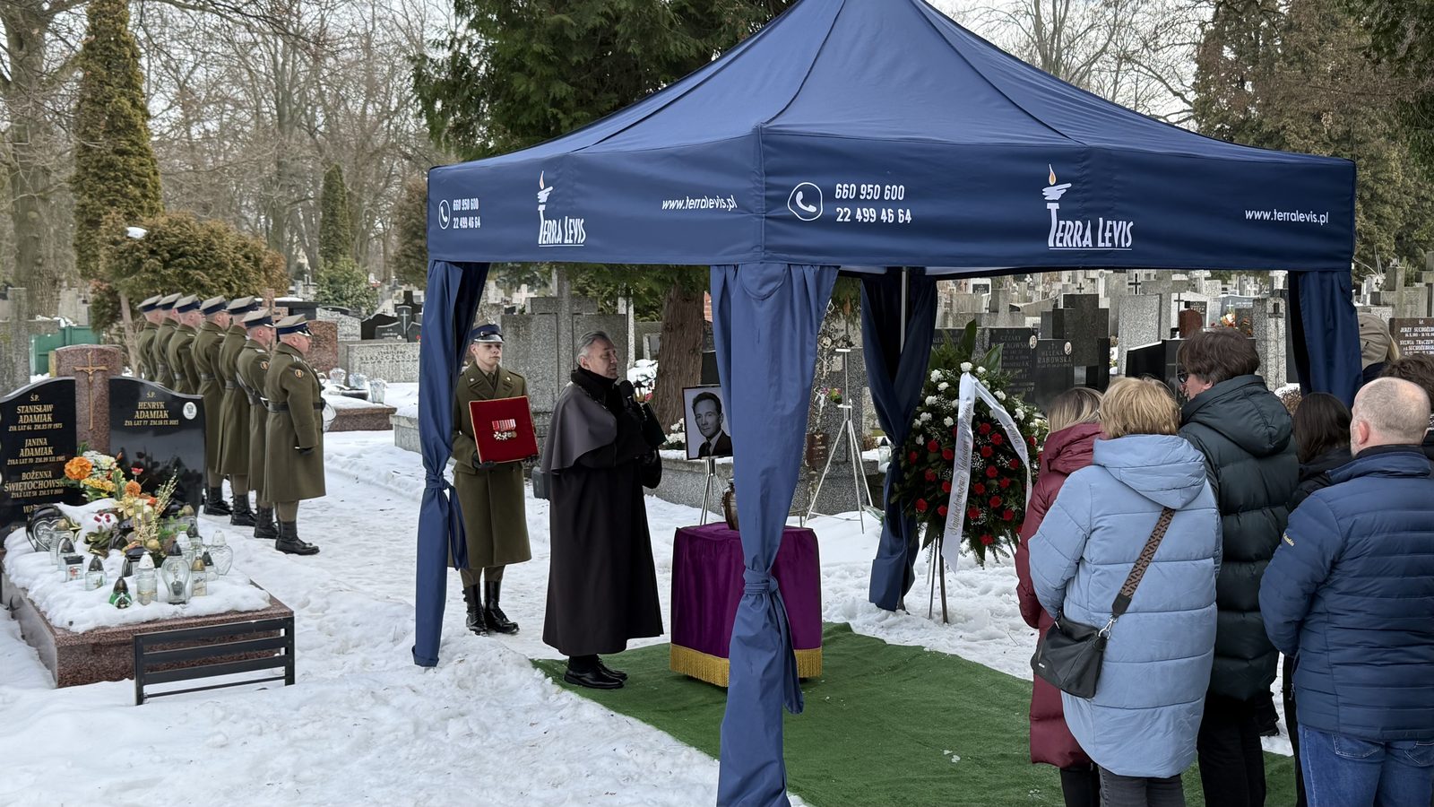 Pożegnanie z asystą honorową pod namiotem Terra Levis - Terra Levis Warszawa